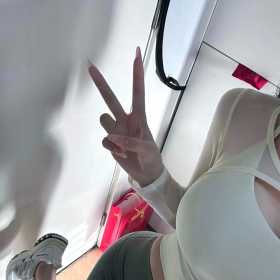 天河新人性感诱惑服务-朵朵