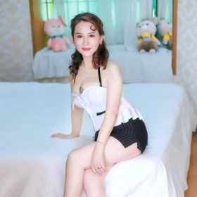 罗湖熟女风骚水多性感诱惑服务-岚姐